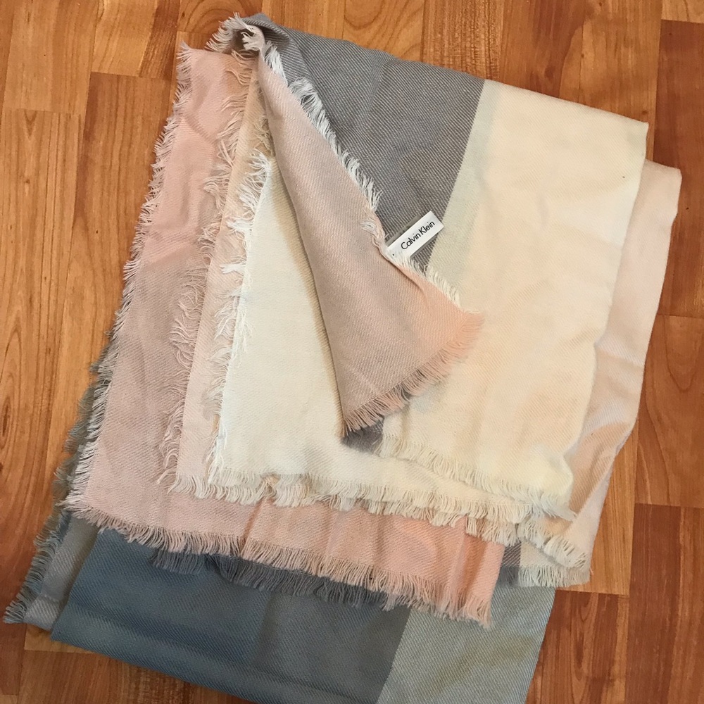 Calvin Blush Scarf